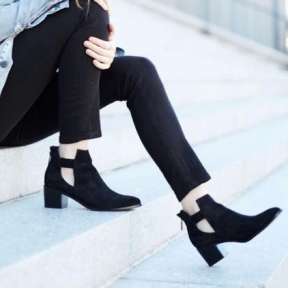 Able Gamboa Cut Out Ankle Booties - Picture 1 of 12